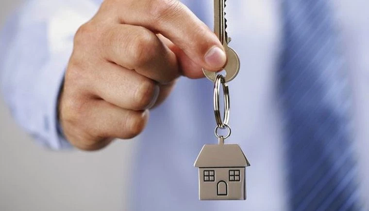 Мигрантам в Мытищах выделили жильё: Многодетные семьи в шоке!