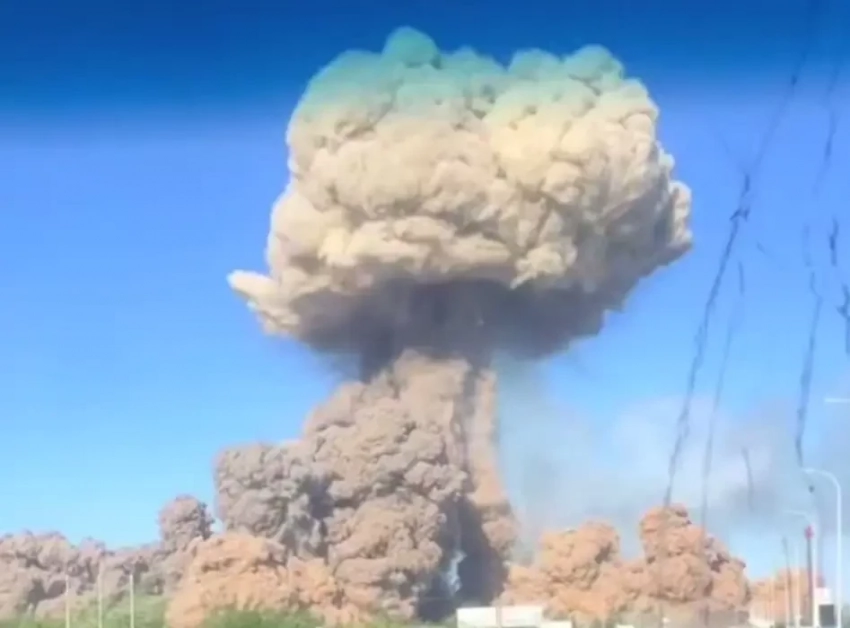 На Украине объяснили недавние взрывы под Житомиром «незаконным изготовлением взрывчатки»