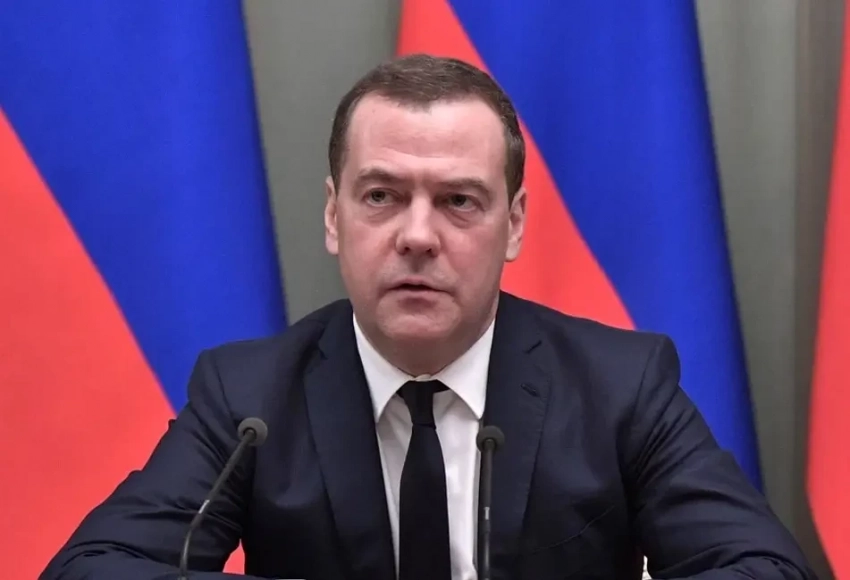 Зампред Совбеза РФ: помимо символики и кризиса идентичности Украину и Рейх объединяют диктаторский режим и другие факторы